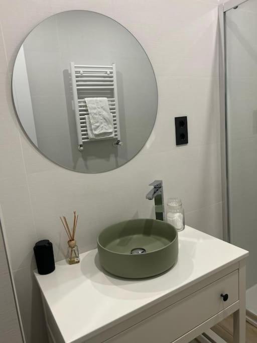 Piso Deluxe Con Balcon Cerca Del Casco Viejo Apartamento Bilbau Exterior foto